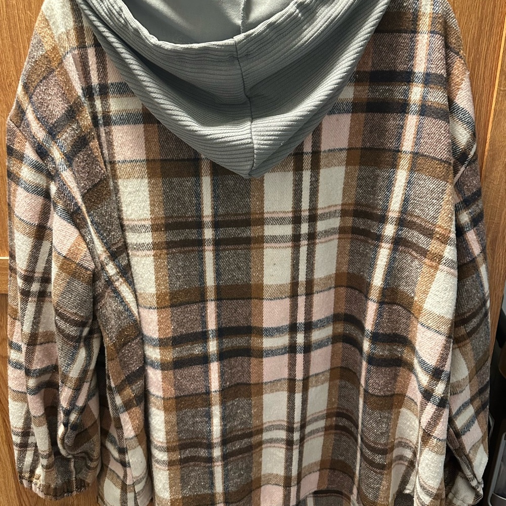 SHEIN Curve Plaid Jacket/Shirt with Hood - Picture 4 of 4